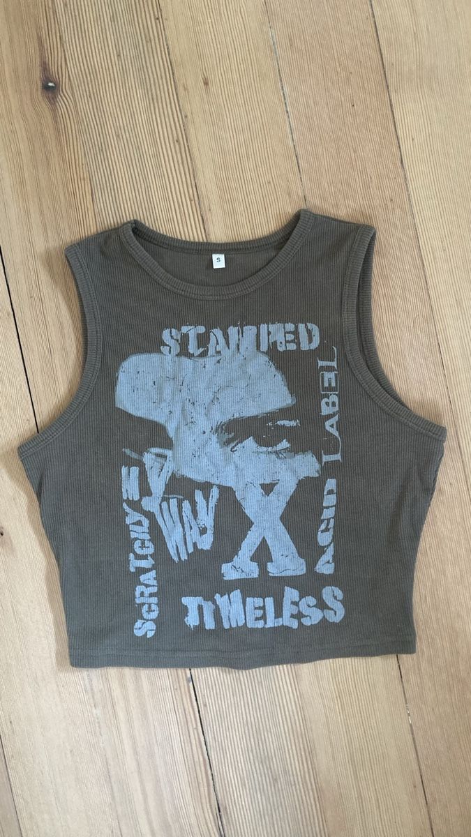 Tops: Tanktop cooler Print Grösse S Crop Top – Gebraucht aus Muri b. Bern von ala_mq5t 2