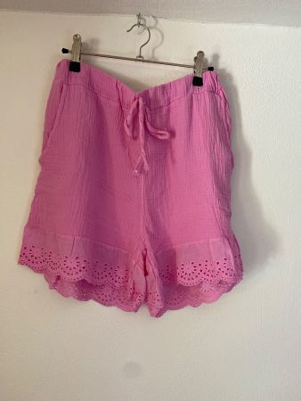 %SHORTS-DAMEN,MUSSELIN-PINK%