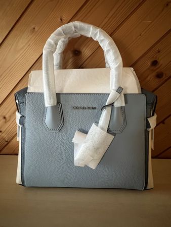 Michael Kors Mercer Handtasche, hellblau, neu mit Etikett