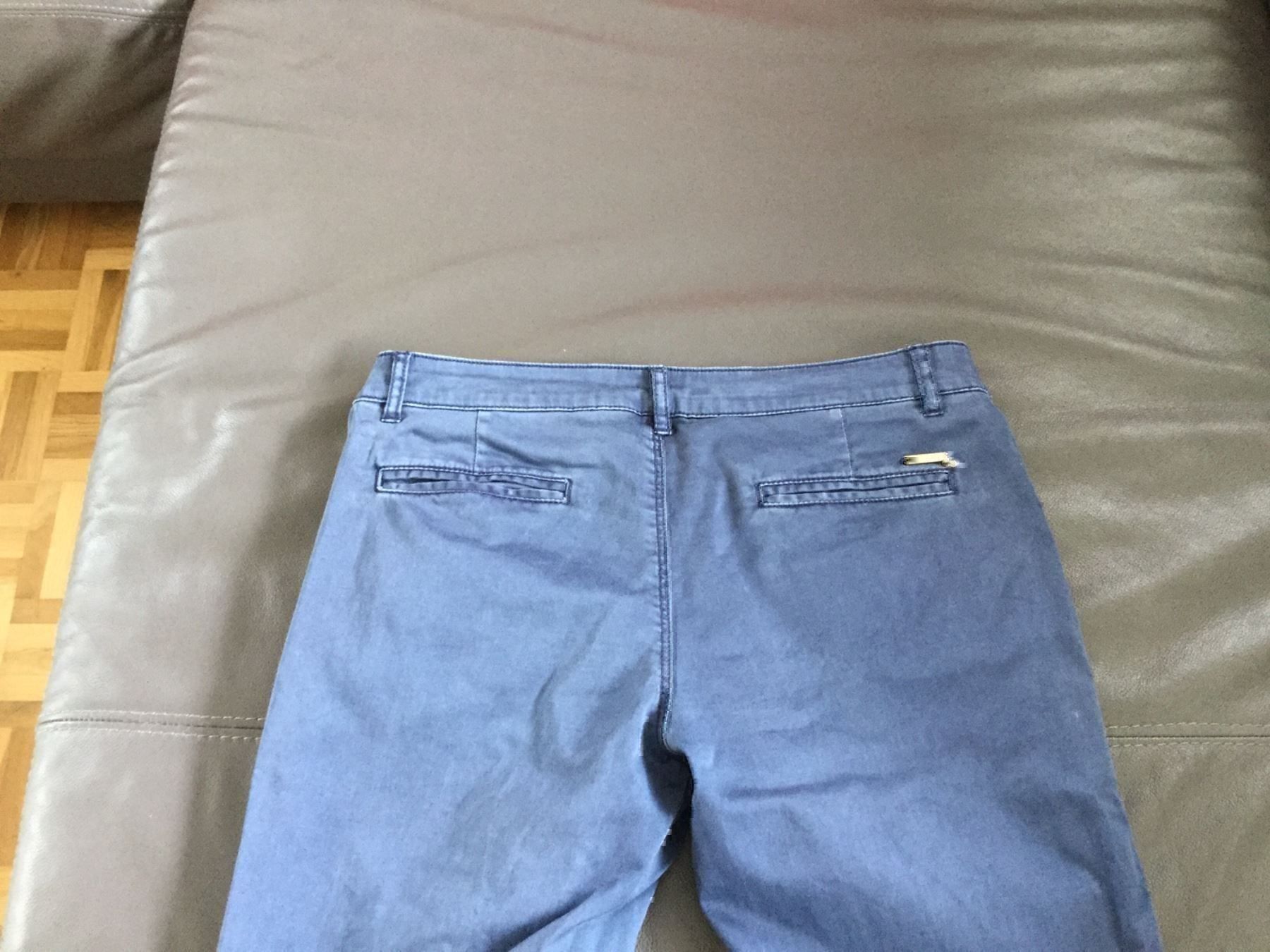 Guess Pantalons: Hose Guess – D'occasion à Horw par Benny017 2