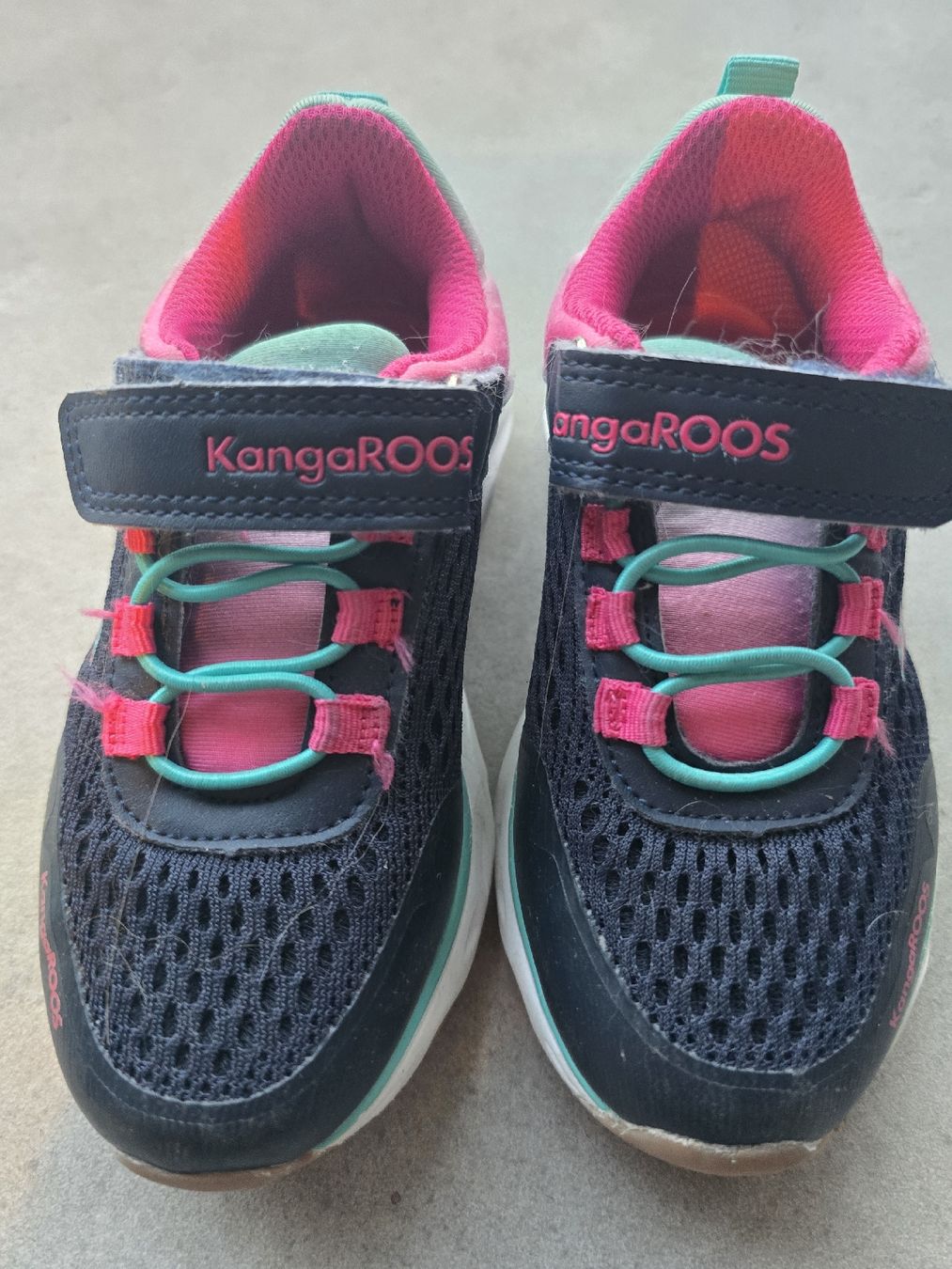 Scarpe per ragazze: KangaROOS Turnschuhe Grösse 27 – Usato da Unterentfelden venduto da Panda-87 1