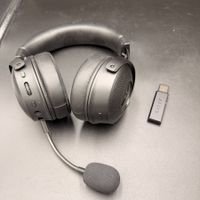 Razer Nari Ultimate Wireless Gaming-Headset mit USB-Dongle