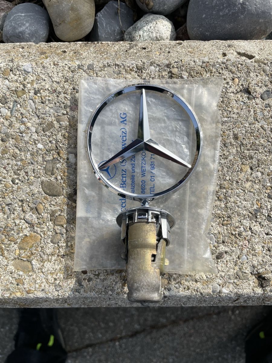 Mercedes-Benz Tutti i ricambio: Mercedes- Benz Hauben Stern Original – Usato da Nürensdorf venduto da GR5050 1