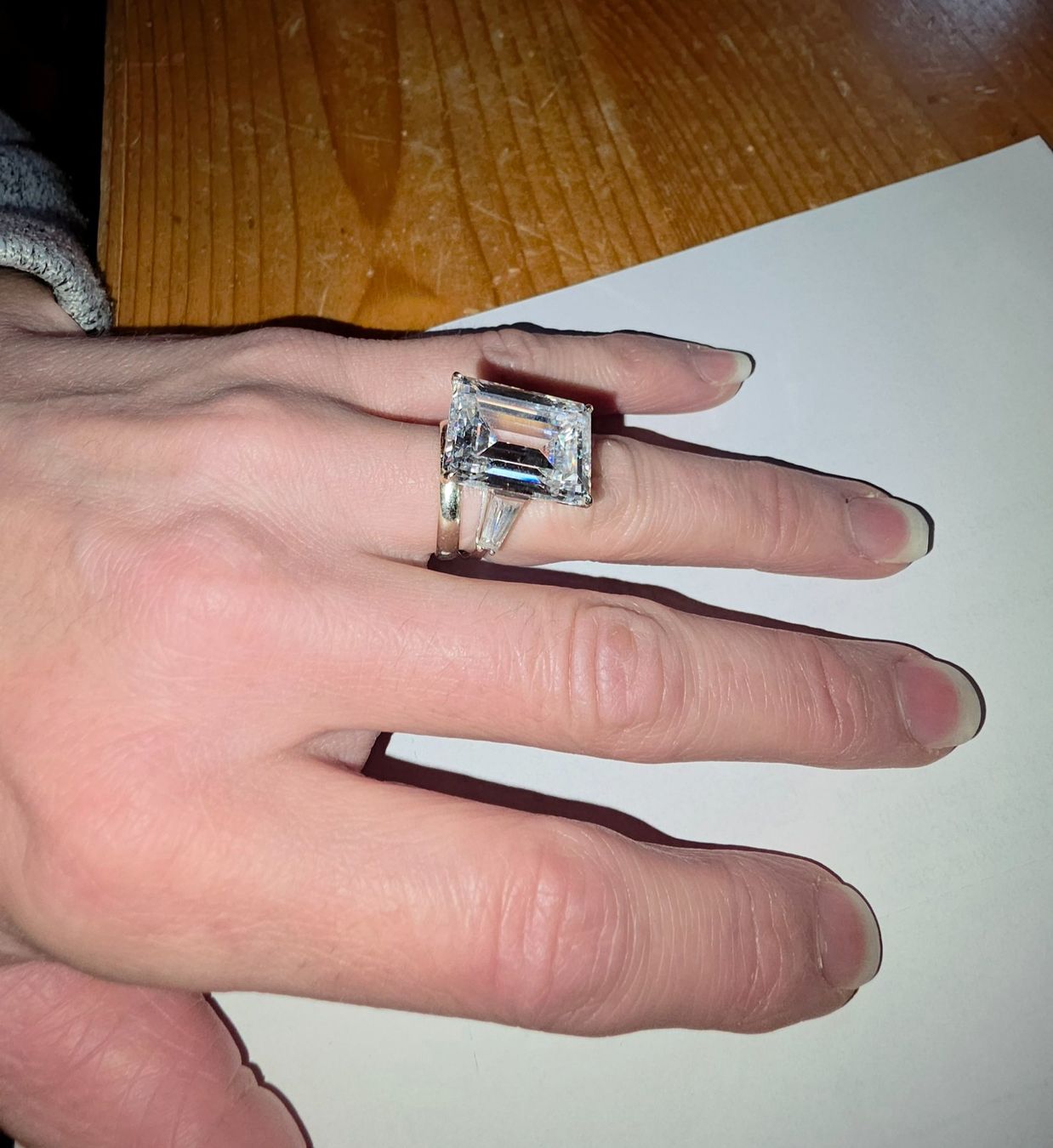 Ringe: Gold 585 Massiv Weiss Ring Mit Steine – Gebraucht aus Wald ZH von Aniade 9