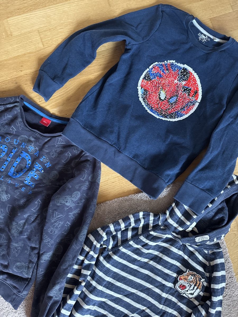 Maglioni & Felpe: 3 Jungen Pullover Gr 128/134/140 – Usato da Wädenswil venduto da dorodi 1