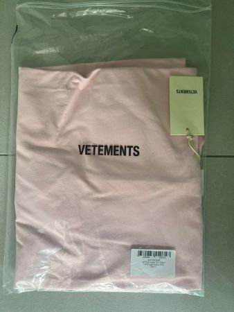 VETEMENTS All Pink Inside Out T-Shirt - Gr. S - Neu & OVP