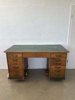 Alter Berliner Schreibtisch 