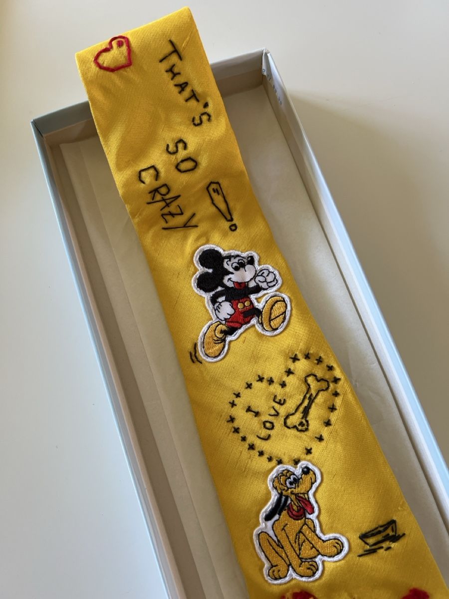 Krawatten: Krawatte mit Disney Figuren, 100 % Seide – Neu und originalverpackt aus Ernetschwil von Luwen70 1
