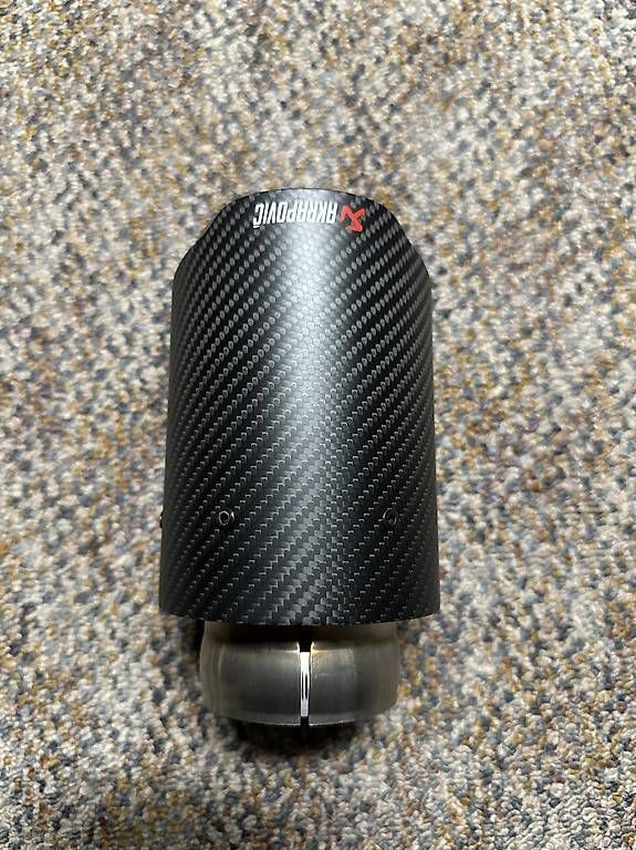 Auspuffanlagen: Akrapovic Endtopf M3 – Gebraucht aus Hohenrain von and_mk8q 1