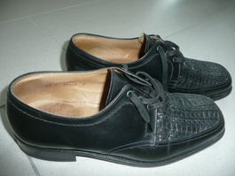 Schöne und neuwertige Lederschuhe für Herren