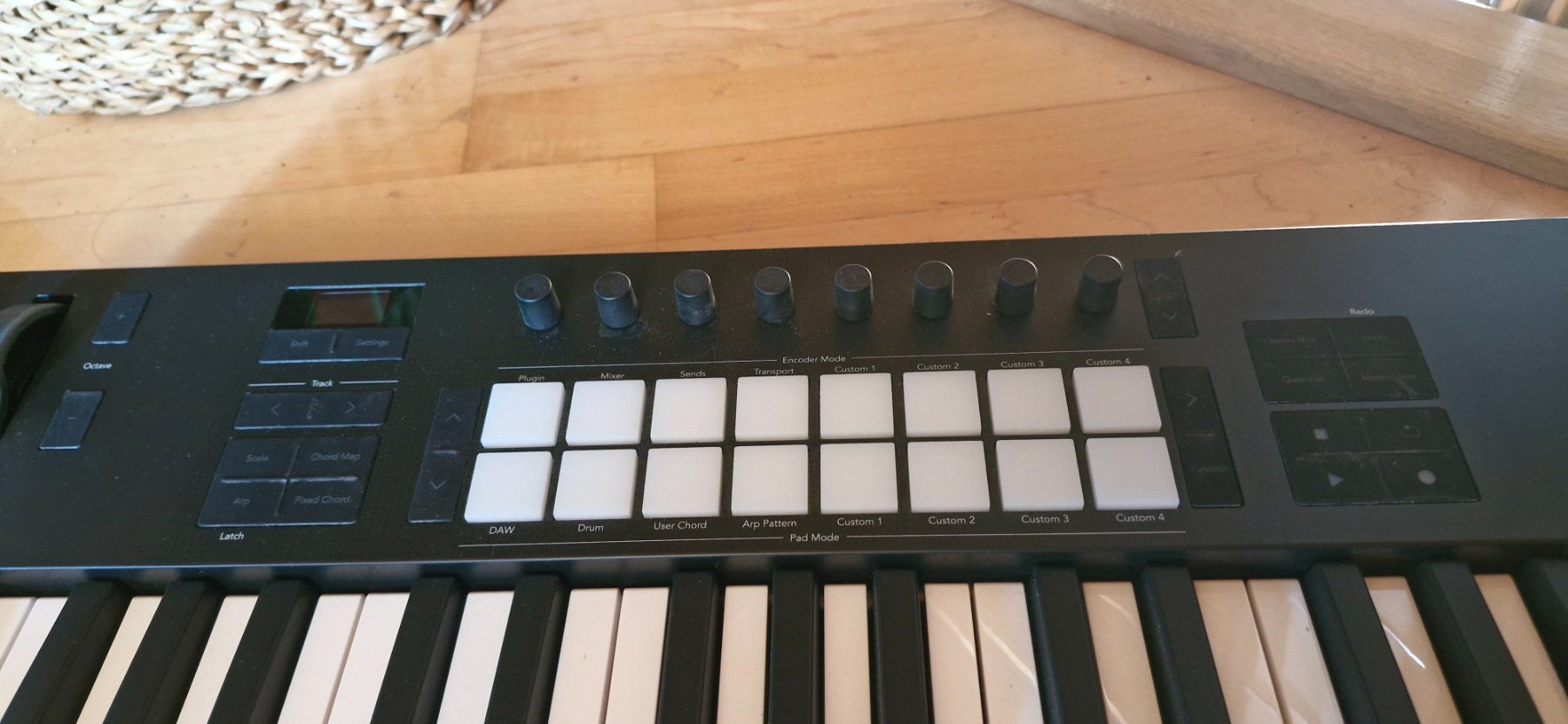 Novation Musikinstrumente: Novation Launchkey 37 mk4 - Midi Controller – Gebraucht aus Hinwil von Tigae 5