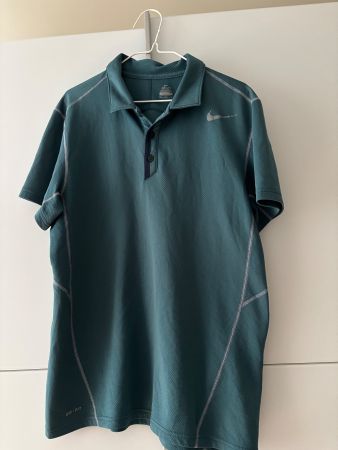 Nike Sportshirt Herren in Grösse M