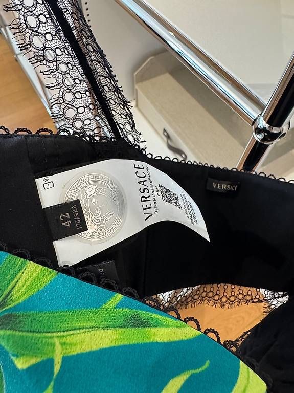 Versace Robes: VERSACE TOP & ROCK GREEN – Neuf (Voir description) à Schwyz par bofb 7