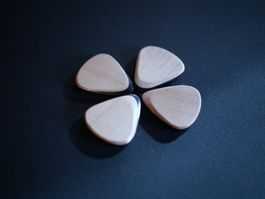 JETZT 25% RABATT: Plektrums - Picks - Handmade in Indien
