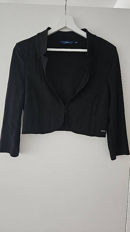 Boleros: Schwarzer Tom Tailor Blazer-Bolero – Gebraucht aus Rothenburg von man_cb7f