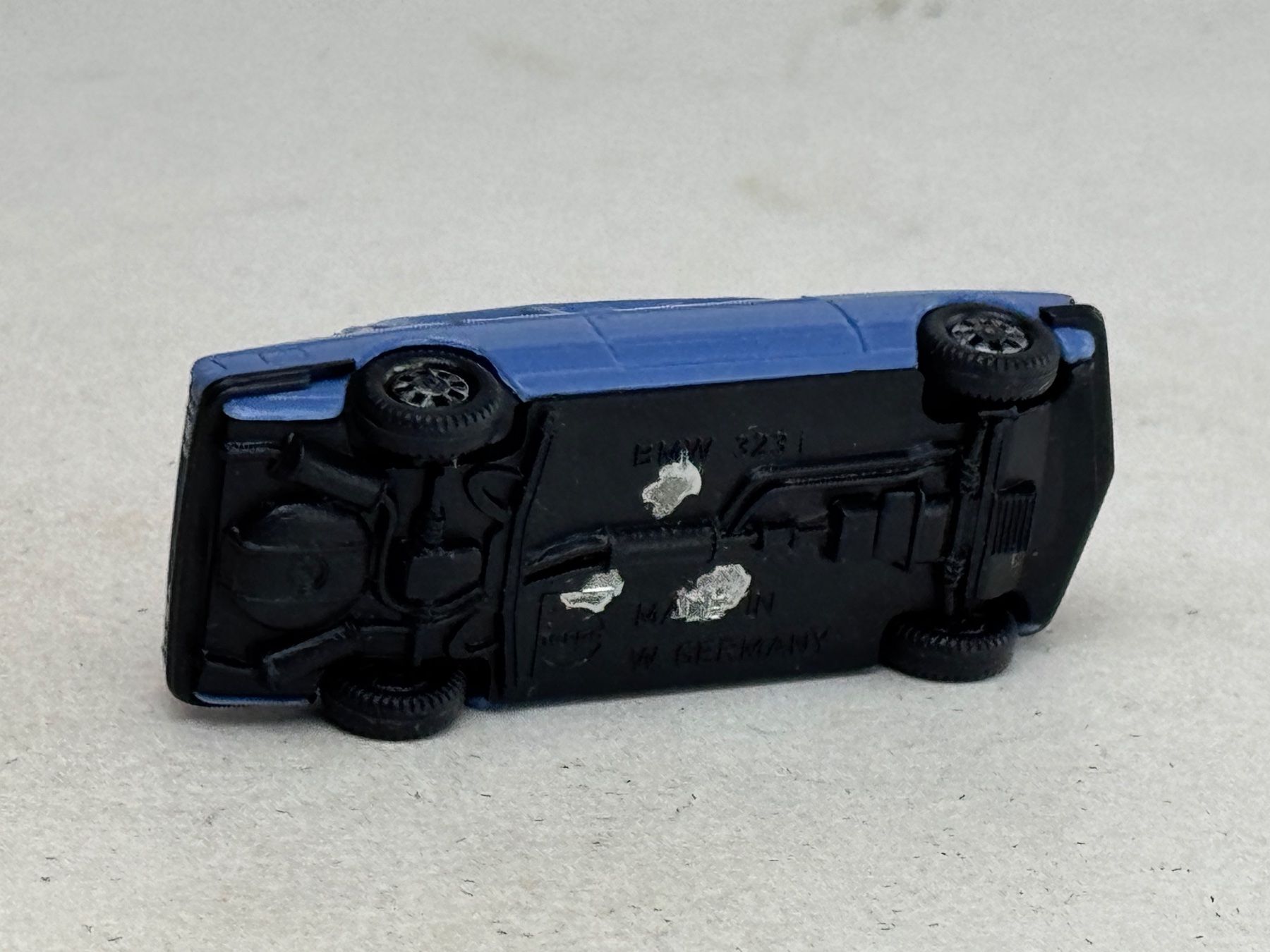 Herpa Modellini d'auto: VE- Herpa BMW 323 i hellblau – Usato da Elm venduto da Wikmtz 2