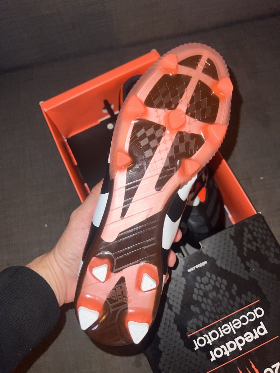 Adidas Scarpe da uomo: Adidas Predator Accelerator Fussballschuh – Nuovo e nell'imballaggio originale da Cully venduto da DealerPrice 1