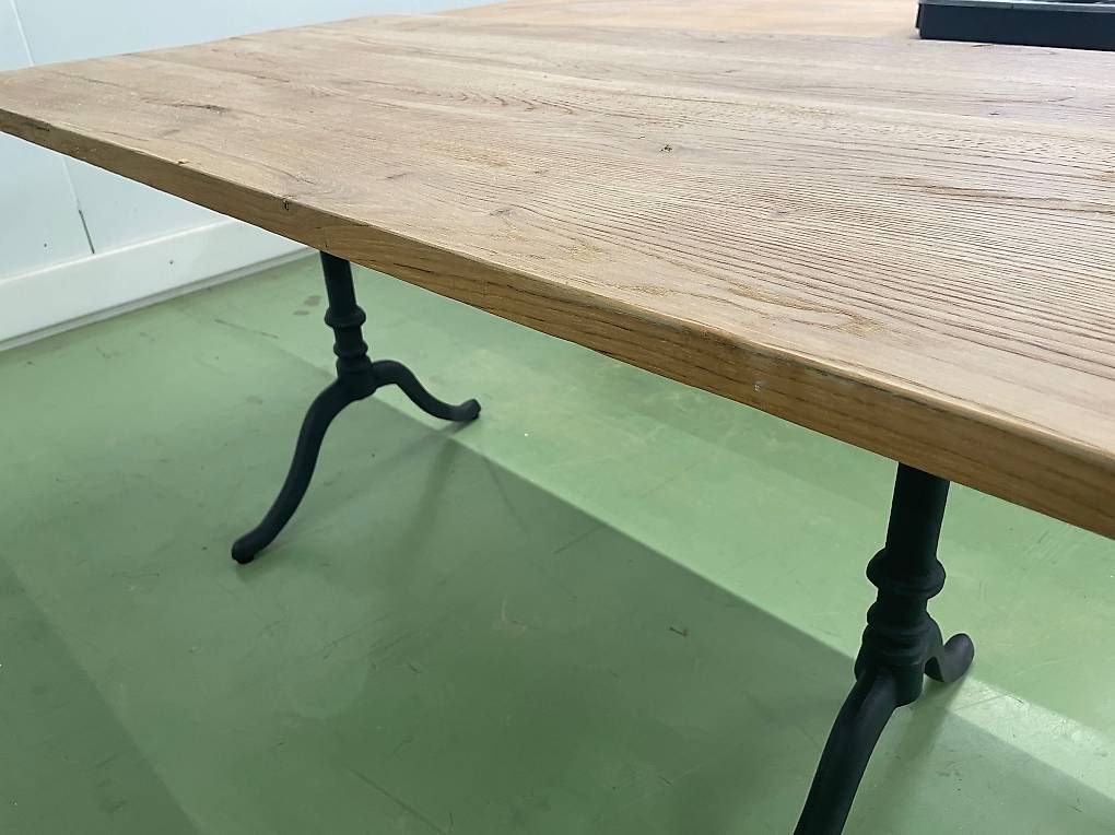 Tables: Beizentisch  – D'occasion à Basel par mat_nj5b 1