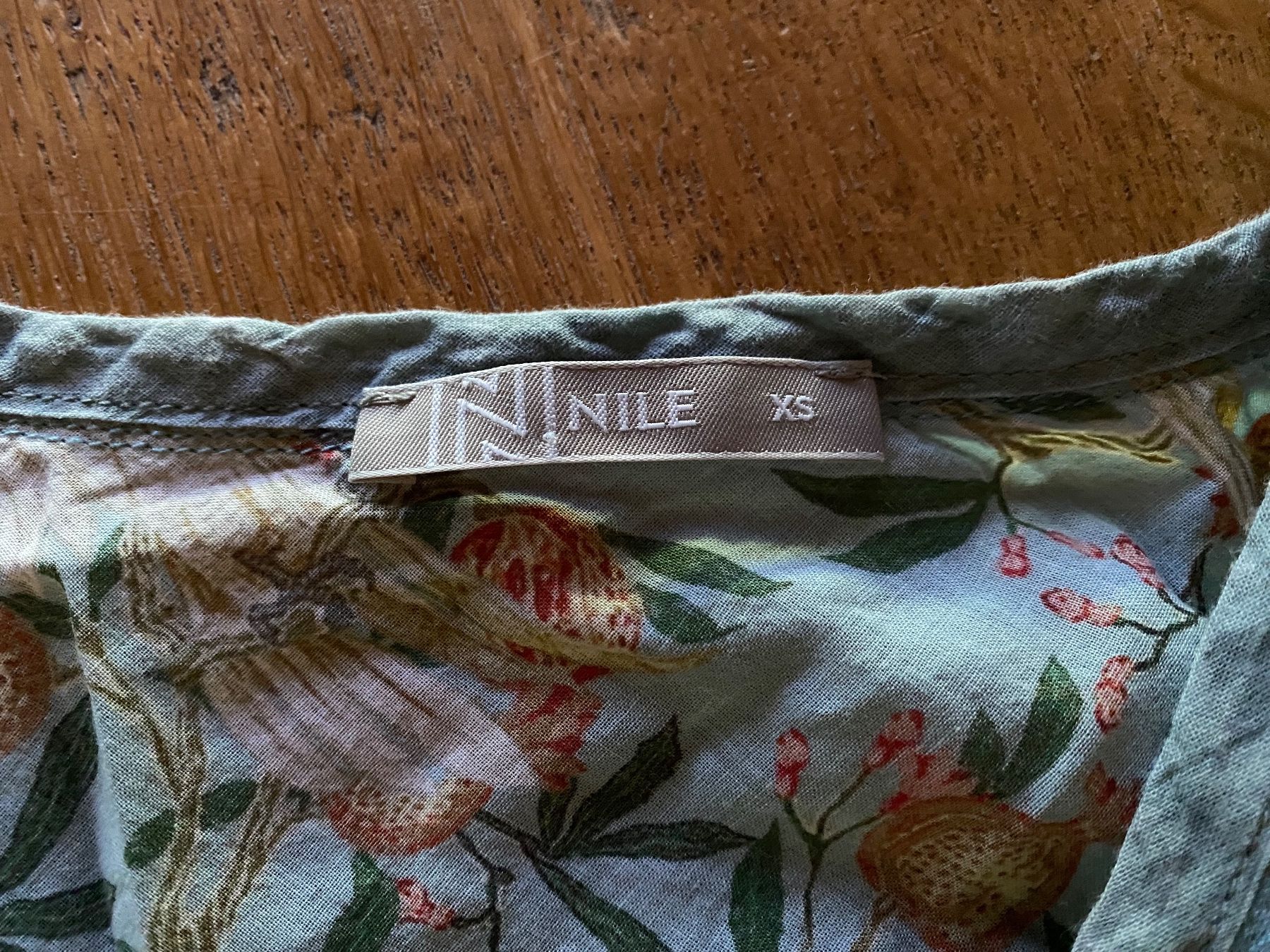 Nile Blusen: NILE Bluse Papagei Gr. XS – Gebraucht aus Würenlingen von lori59 1