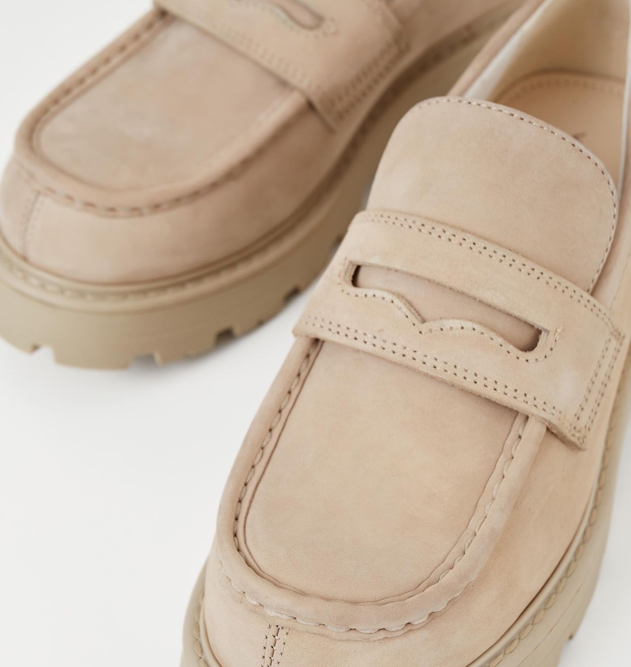 Scarpe da donna: Vagabond Lederschuhe Cosmo 2,0 Gr. 40 – Nuovo e nell'imballaggio originale da Spreitenbach venduto da Opfikoner1 7