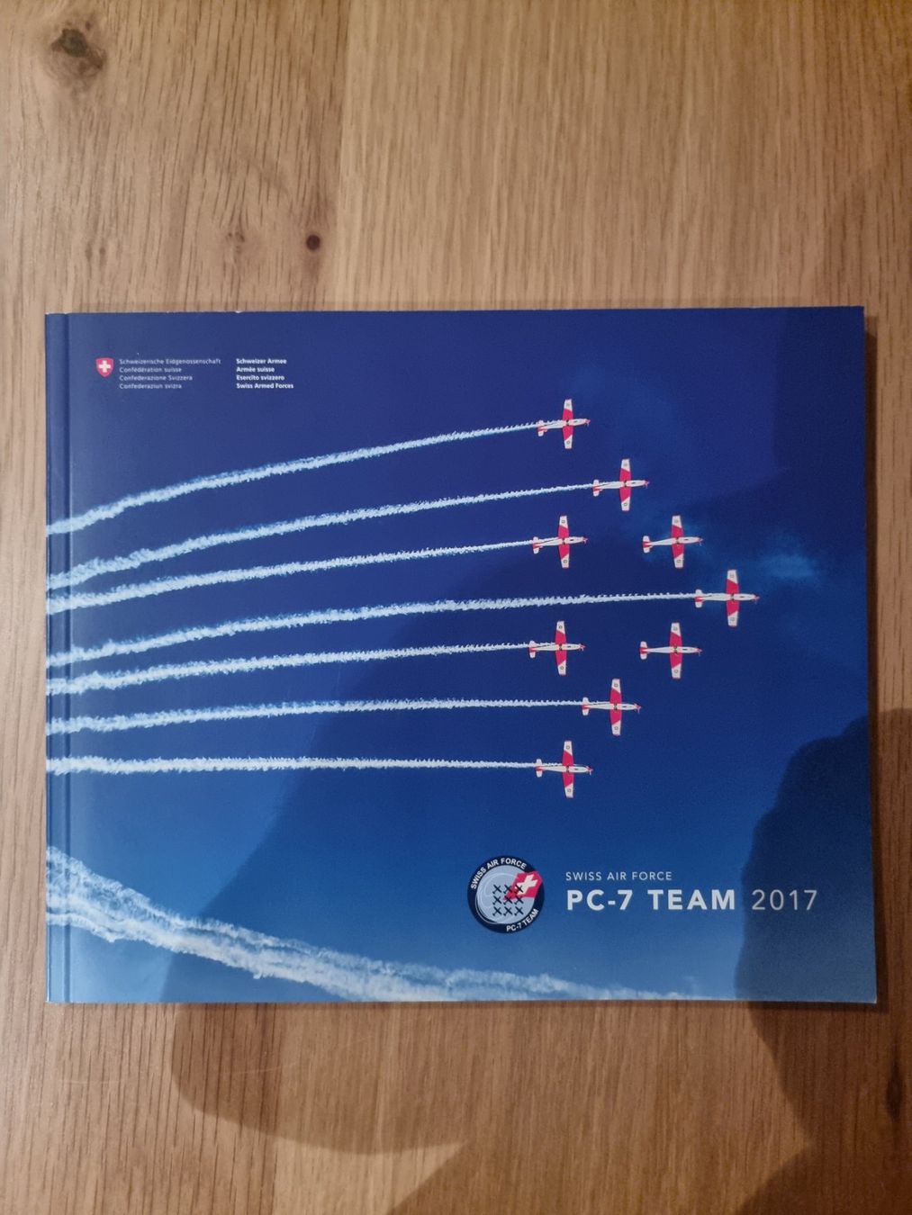 Libri: PC-7 TEAM 2017 Buch - Swiss Air Force - Selten! – Usato da Näfels venduto da energie2925