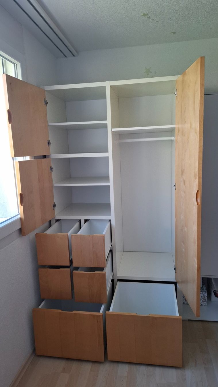 Ikea Armadi: Kleiderschrank holz/weiss – Usato da Winterthur venduto da gmarco232 2