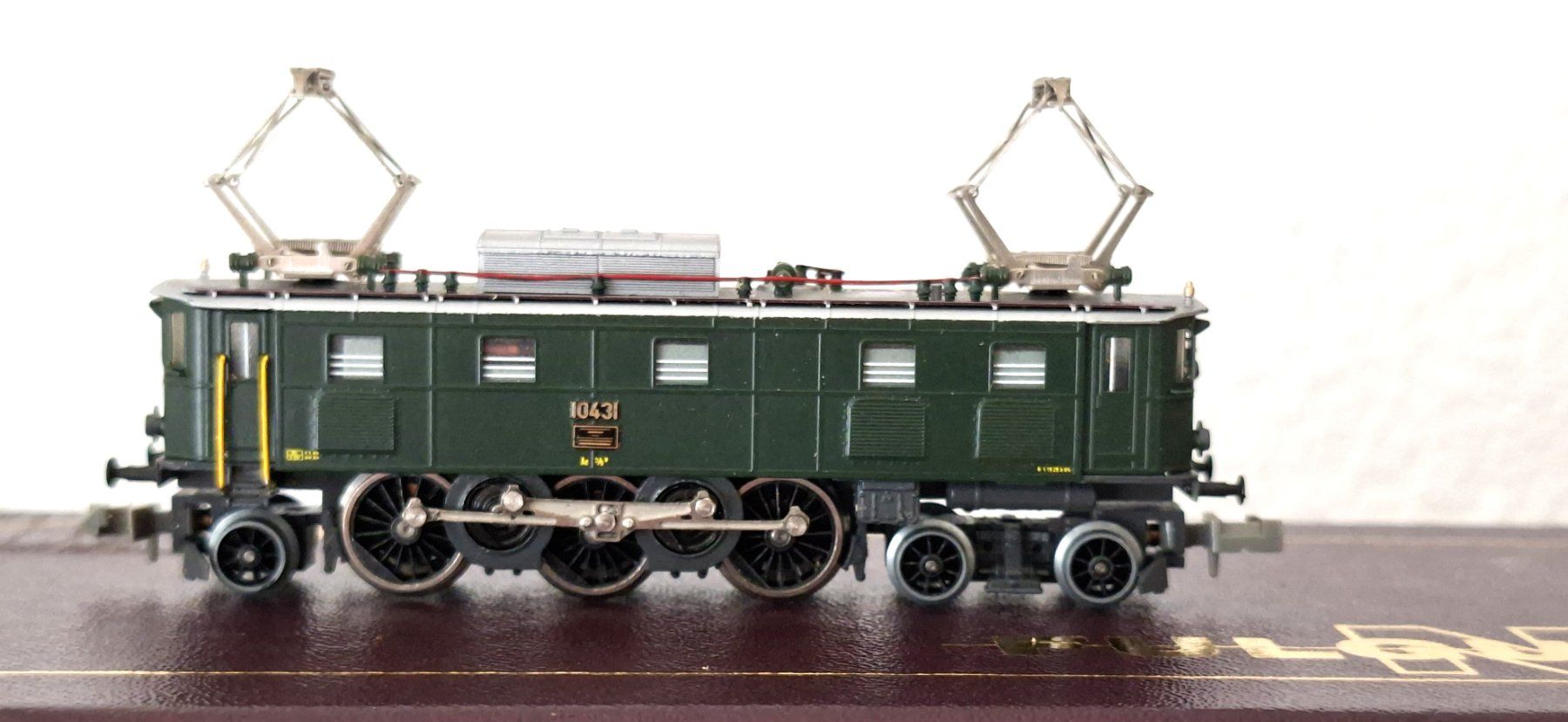 Fulgurex Modellini di ferrovie: Fulgurex Ae 3/6 II SBB  10431 – Usato da Biberist venduto da Ntrains