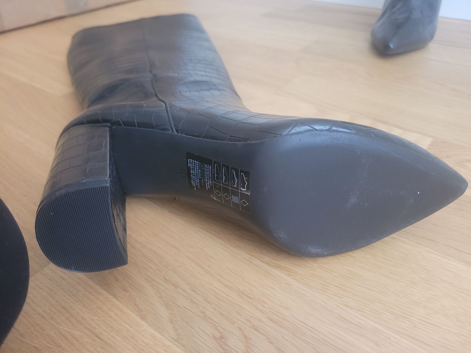 H&M Scarpe da donna: High boots croco-like size 40 never used – Nuovo (secondo la descrizione) da Samstagern venduto da jus_p9b9 2