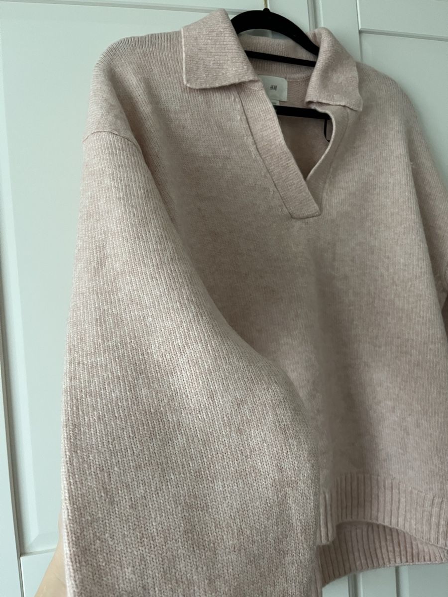 H&M Pullover & Sweatshirts: Wollmischung Pullover mit V-Ausschnitt – Neu (gemäss Beschreibung) aus Allschwil von eyl_bb8q 4