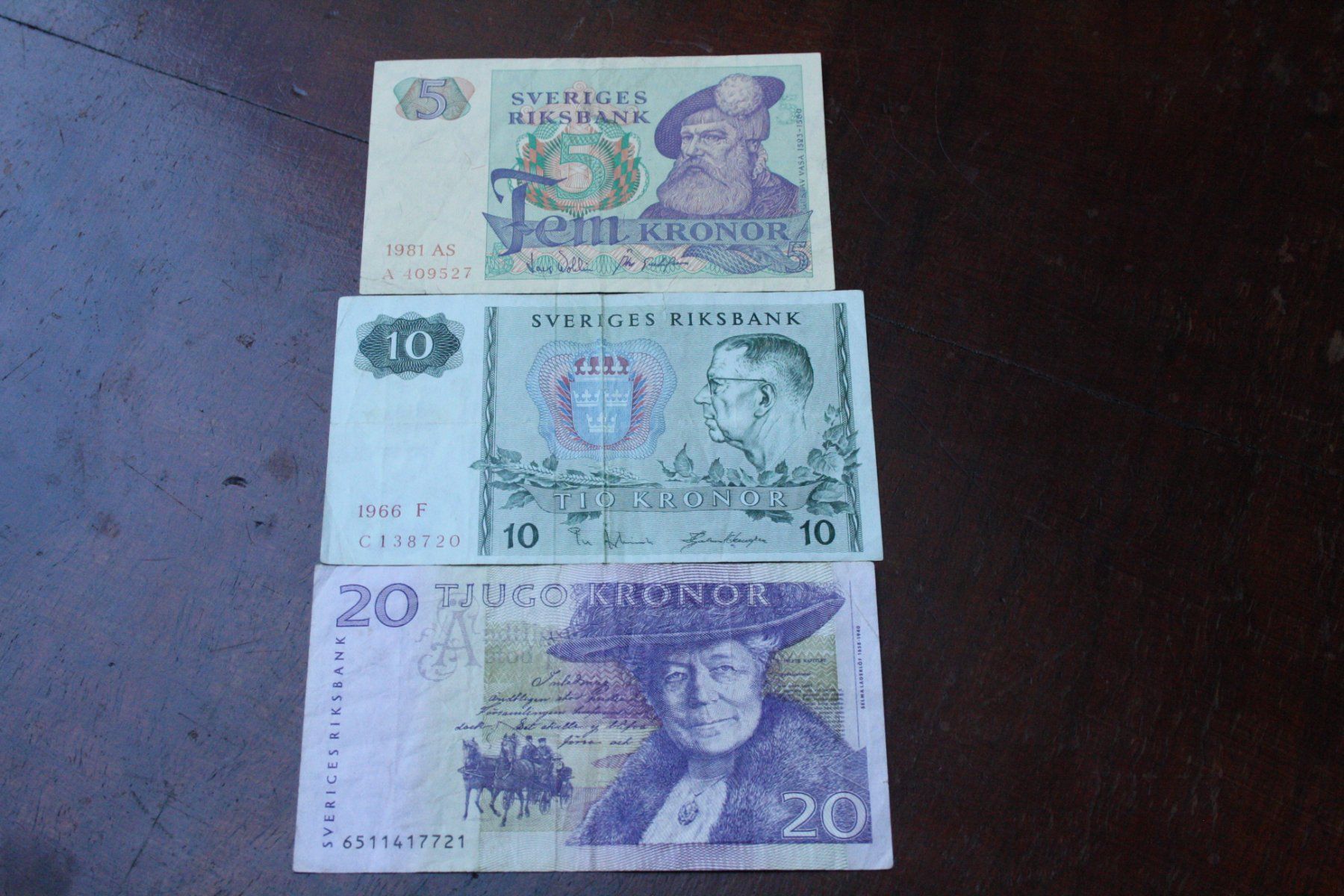 Banconote: Norvège 5/10/20 Kronor – Usato da Cormondrèche venduto da Hermes.monnaies