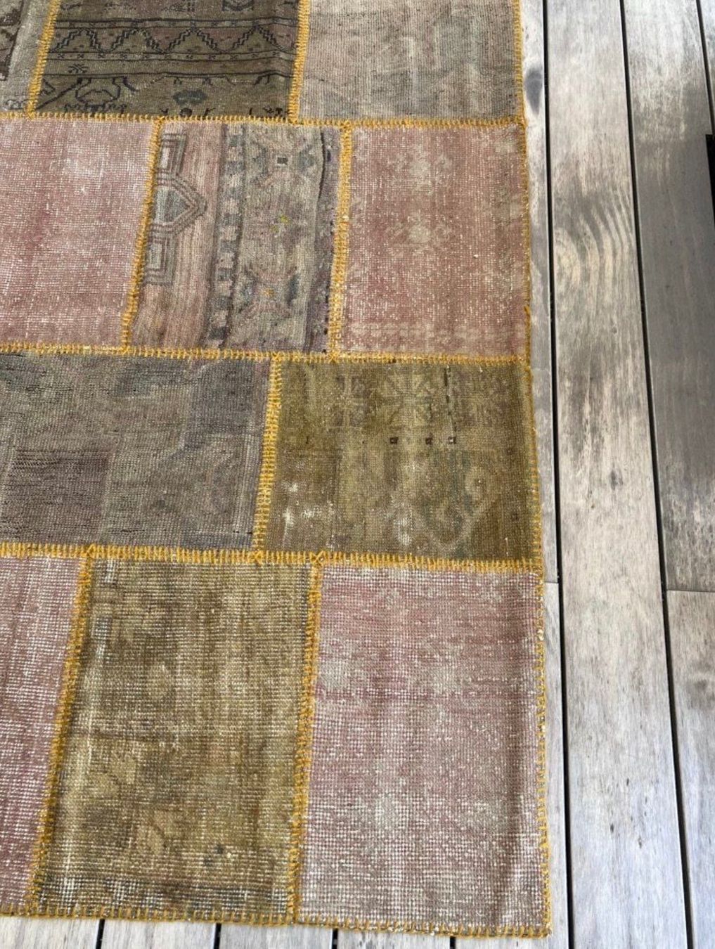 Teppiche: Patchwork rug vintage style multicolour – Gebraucht aus Zürich von dam_552x 6