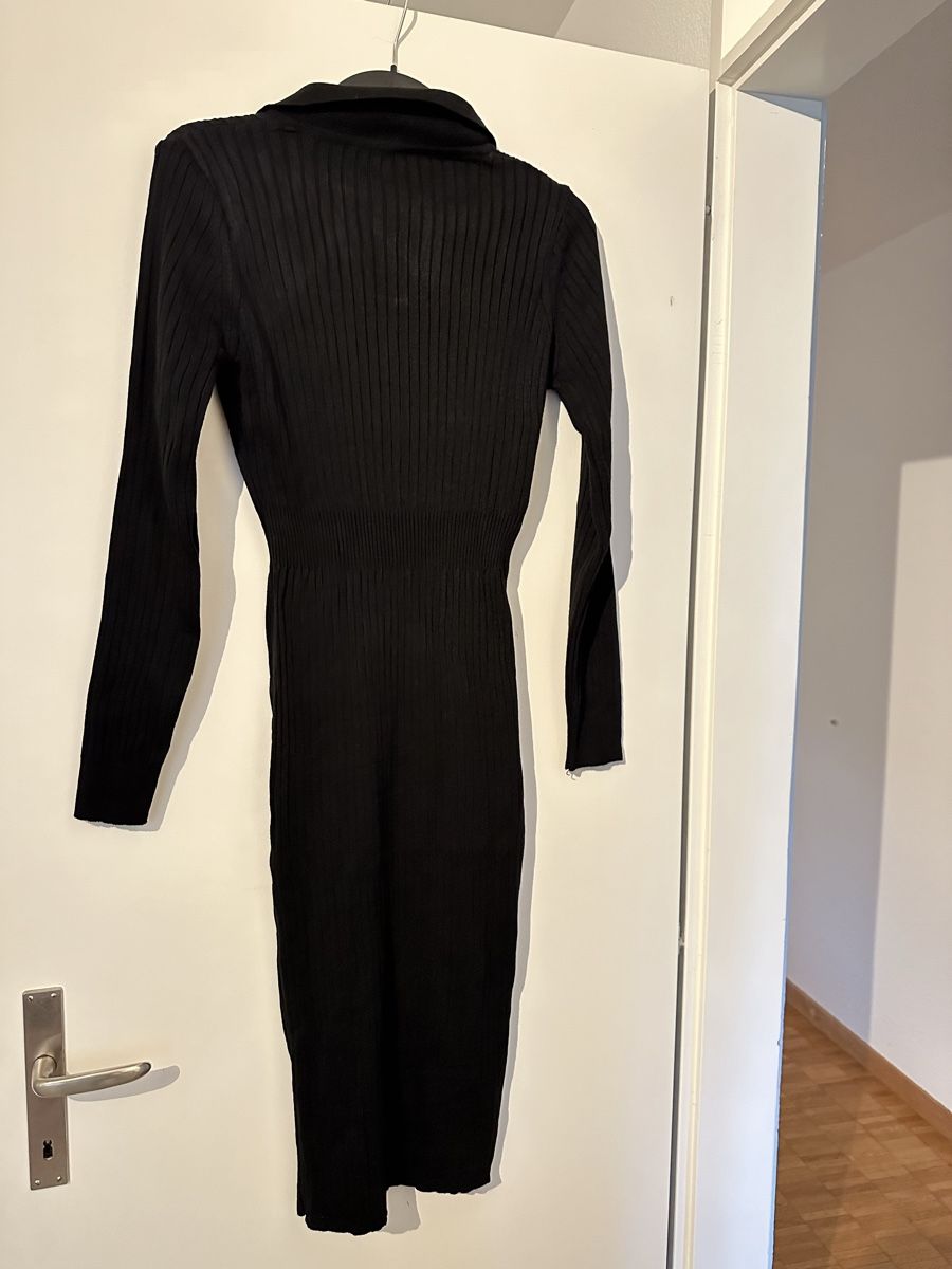 Vestiti: Trendyol Kleid NEU – Nuovo e nell'imballaggio originale da Bergdietikon venduto da sim_rg8v 4