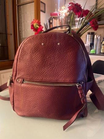 Sac à dos en cuir bordeaux - Prüne Argentine-Canadian brand
