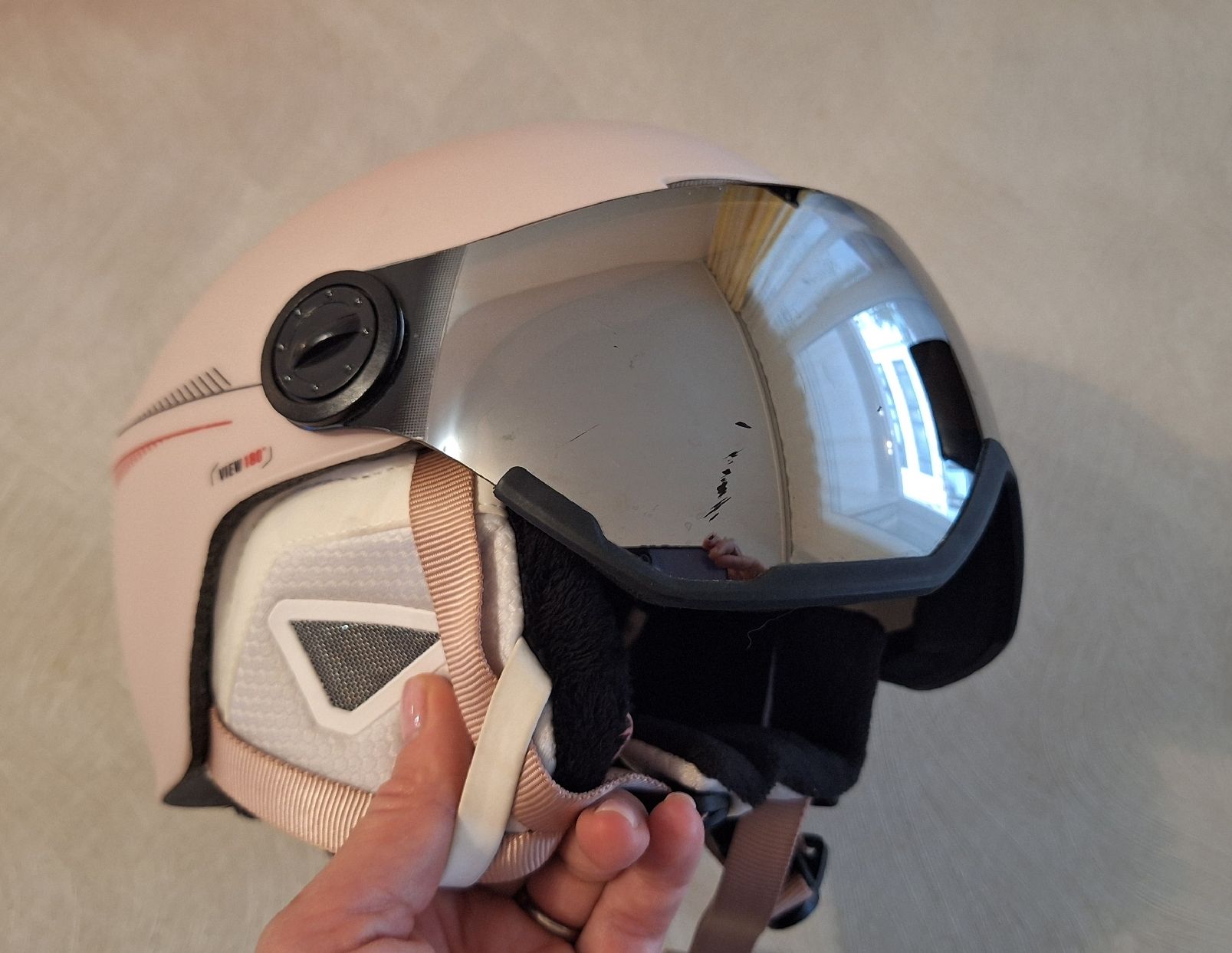 Caschi: Casque de ski Cairn Eclipse avec visière taille 56-58 cm – Usato da Fribourg venduto da Ninitica 5