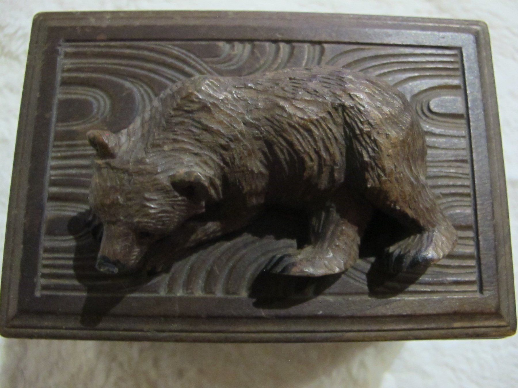 Figurines: Brienzer Bär Schnitzerei Schatulle Oder Schmuckkästchen Rar – D'occasion à Altnau par SwissGoldTime 6