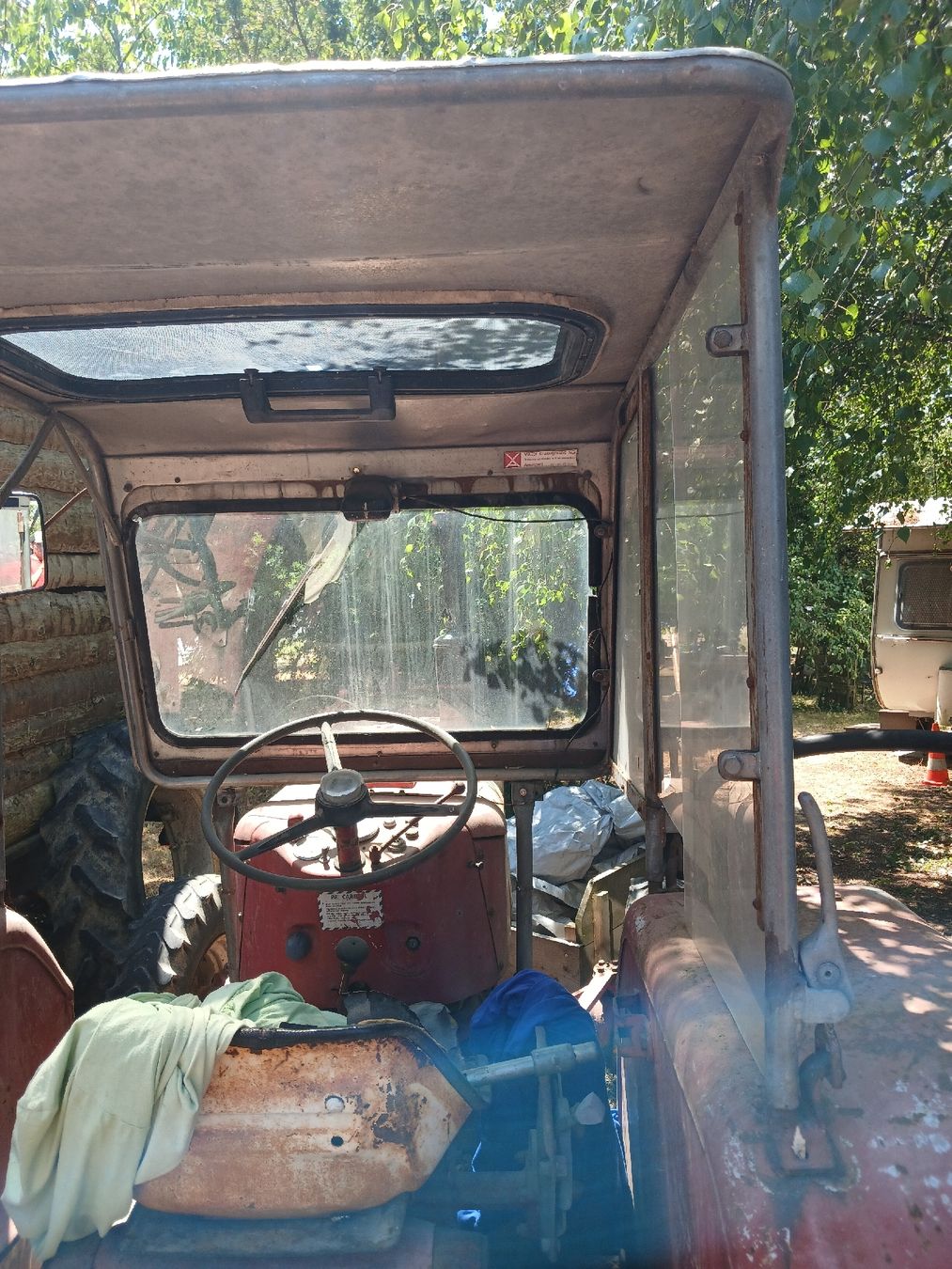 Trattori: Cabine Viktor tracteur oldtimer – Usato da Châtonnaye venduto da cor_kc85 4