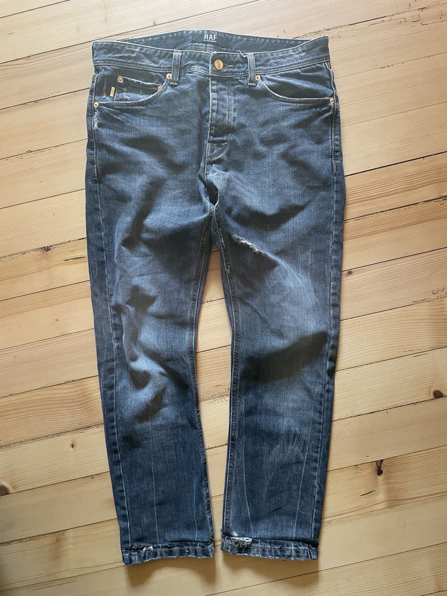 Prada Jeans: RAF by Raf Simons Jeans denim – Usato da Eglisau venduto da lia_c7ny 1