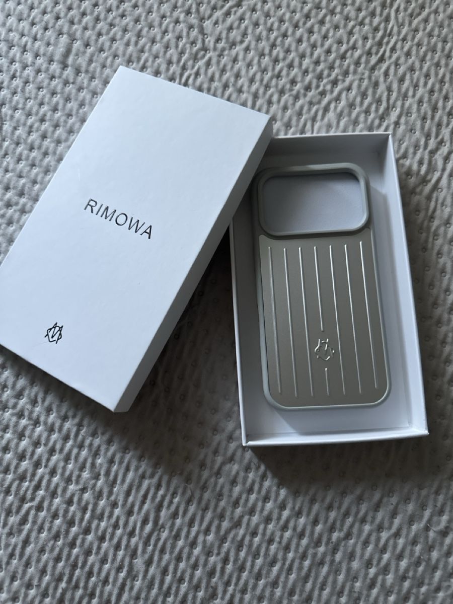 Apple Coques & Protection écran: Coque iPhone 17 PRO – Neuf (Voir description) à Renens VD par acc_x6fw