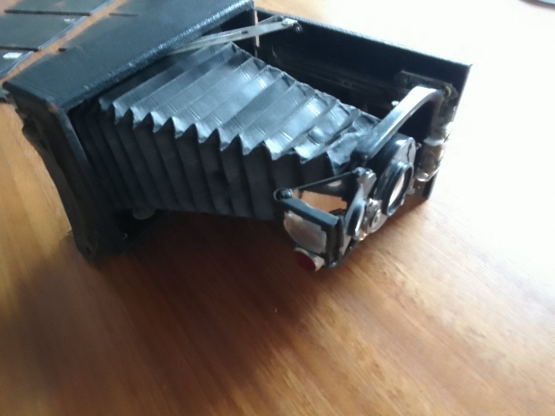 Kamera: Antiker Fotoapparat mit Platten – Defekt aus Ebmatingen von swiss.canadian 2