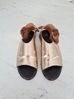 Elegante Ledersandalen in Roségold