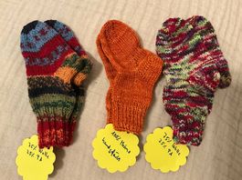 Babysöckli handgestrickt Fusslänge 11cm Gr 18/19