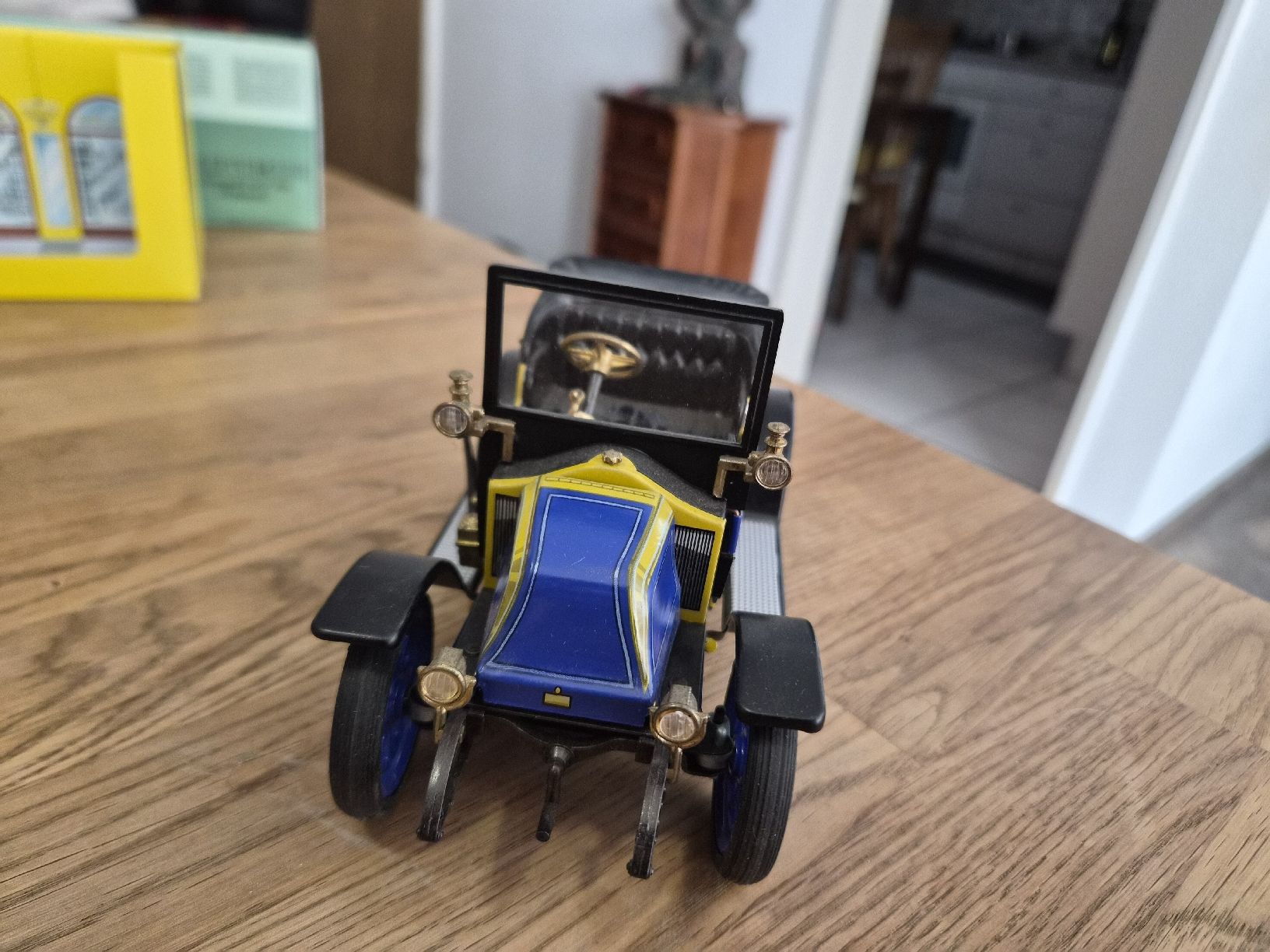 Schuco Oldtimer Renault 6CV/1911, Voiturette, Neu ! (Nuovo e nell 