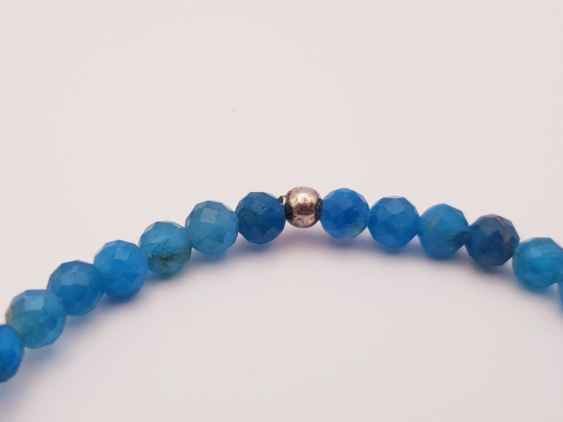 Bracciali & Braccialetti: Armband mit Apatit und Echtsilberkugel – Nuovo e nell'imballaggio originale da Menziken venduto da Zyropa 1