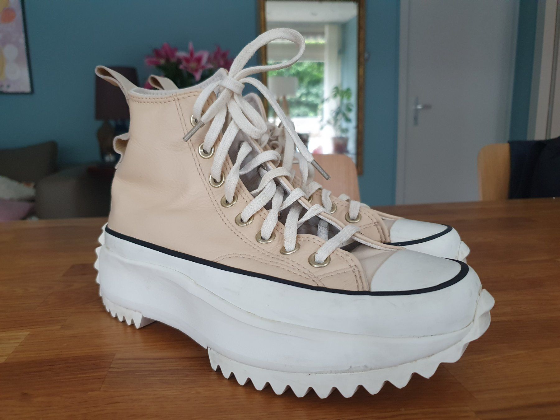 Converse Damenschuhe: Converse Run Star Hike 39 – Gebraucht aus Genève von  8