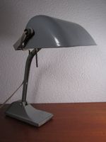 BAG Turgi Bauhaus Tischlampe Bankerleuchte 1920er Jahre