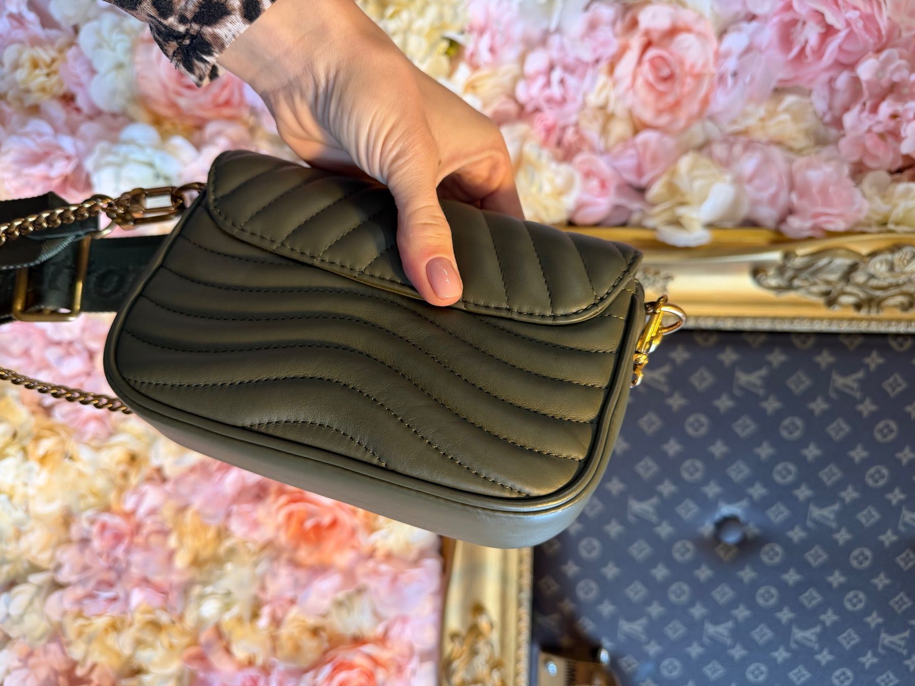 Taschen für Damen: Louis Vuitton New Wave Khaki – Neu (gemäss Beschreibung) aus Zürich von SecondhandZurich 5