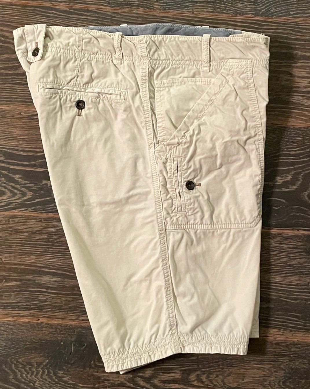 Massimo Dutti Pantaloni: Massimo Dutti Short, Gr.S – Usato da Zürich venduto da narviB 2