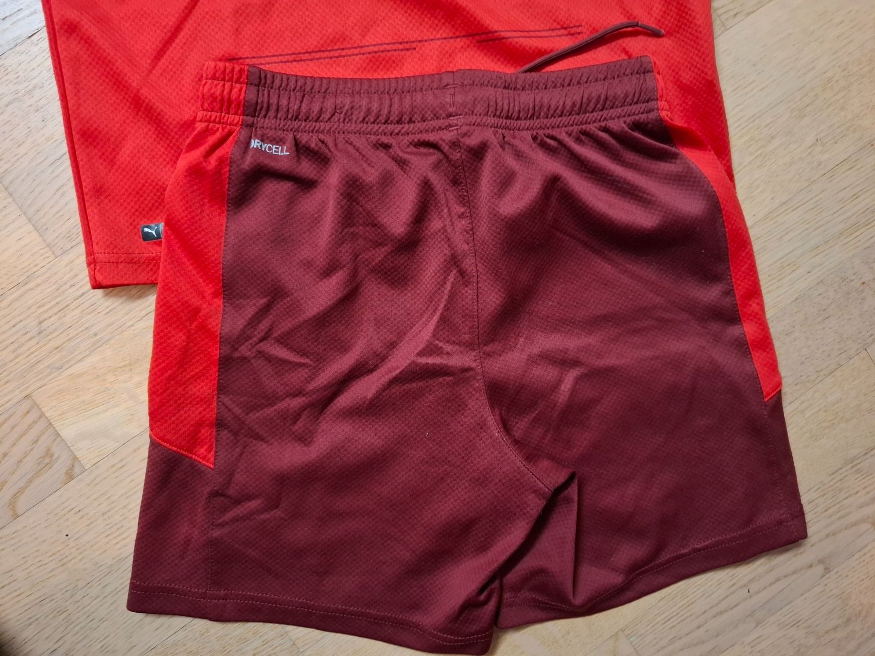 Schweizer Nati Leibchen & Hosen: Puma Schweizer Nati Set, Grösse 152 – Neu (gemäss Beschreibung) aus Wolhusen von Pindha05 3
