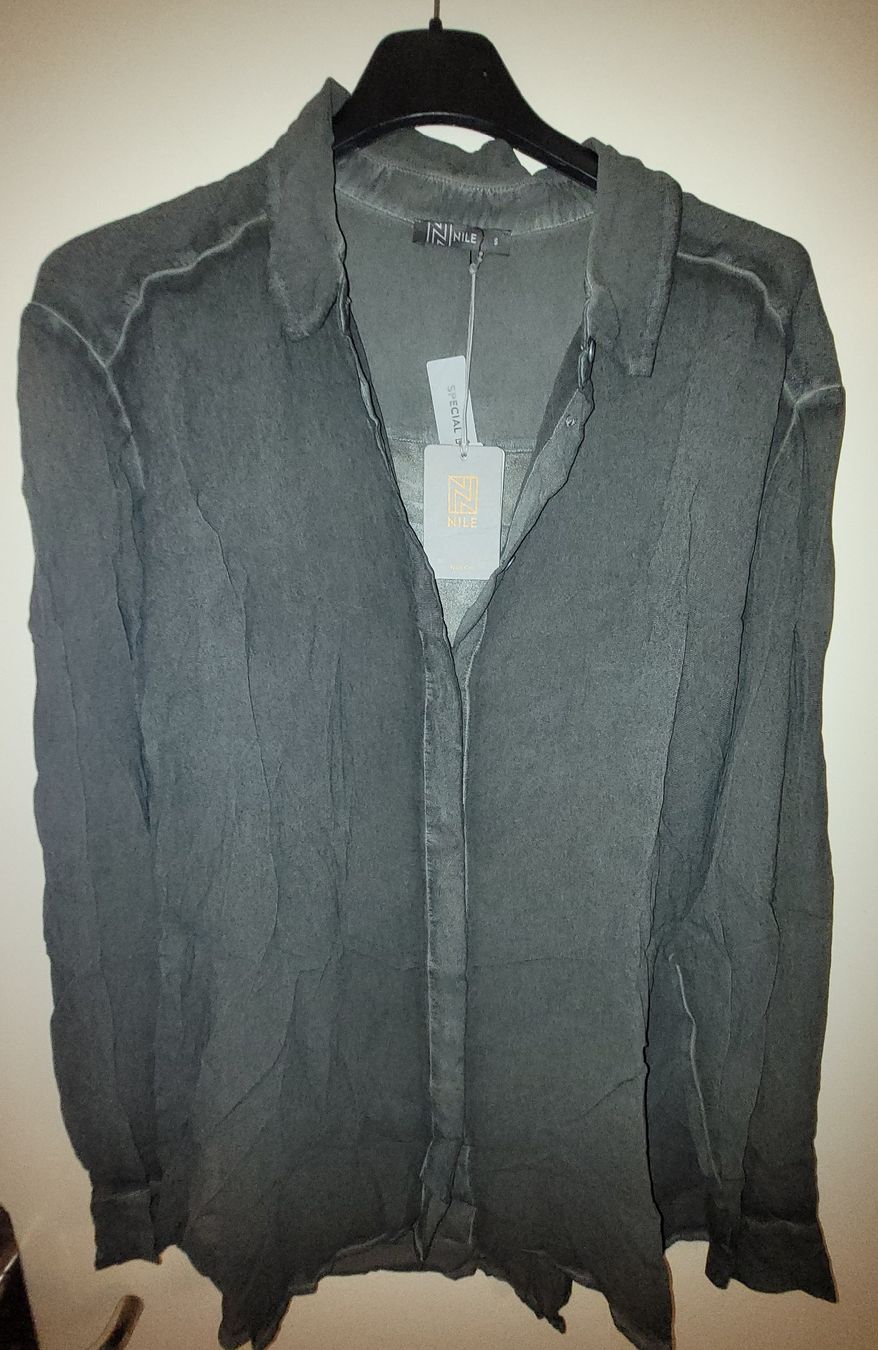 Nile Camicette: nile bluse. neu. gr.s – Nuovo e nell'imballaggio originale da Urdorf venduto da Mico.I