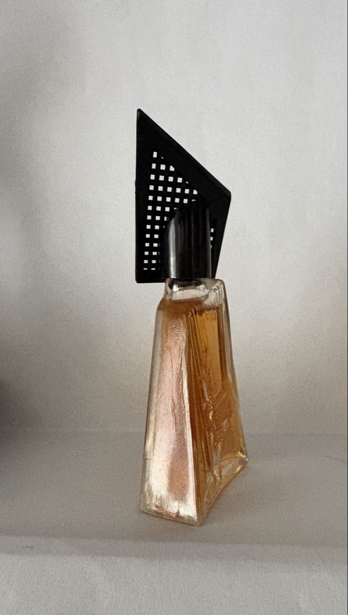 Profumi & Eau de Toilette: Bibi collection miniature Parfum 7 ml de Jean  Barthet 1988 – Usato da Crans  Montana venduto da proff